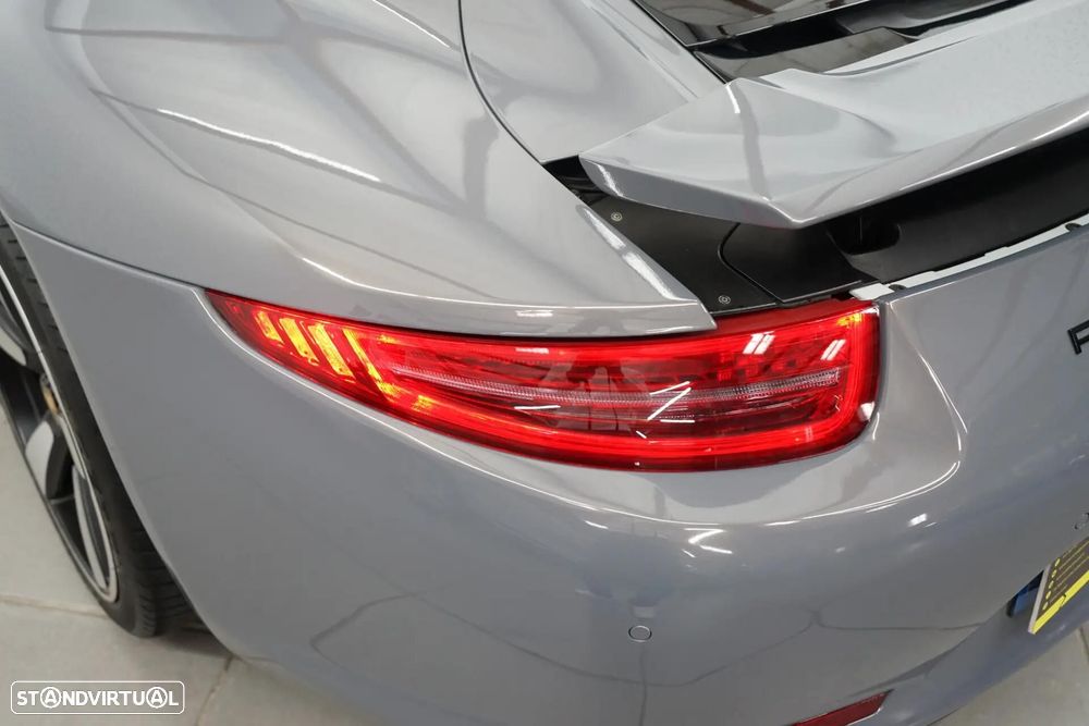 Porsche 911 (991) - 15