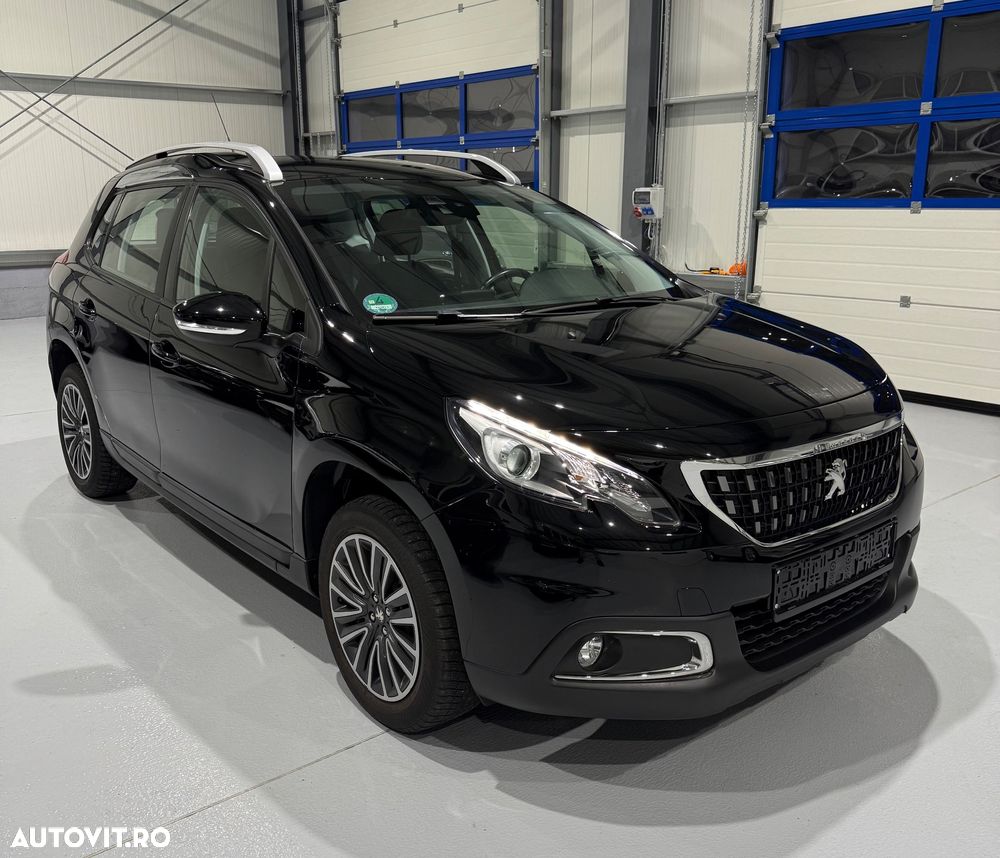 Peugeot 2008 PureTech 82 Allure - 2