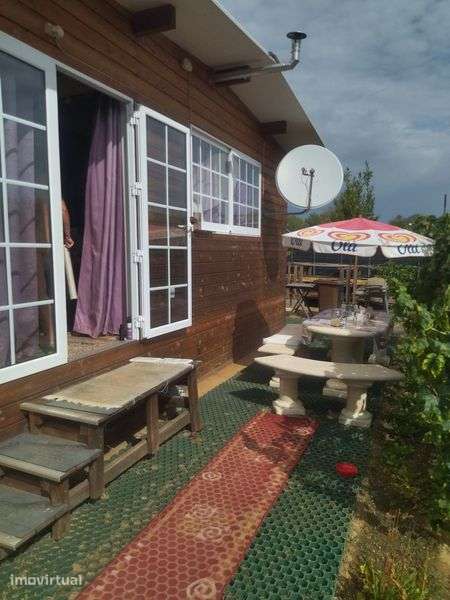 Casa com terreno - Grande imagem: 2/8