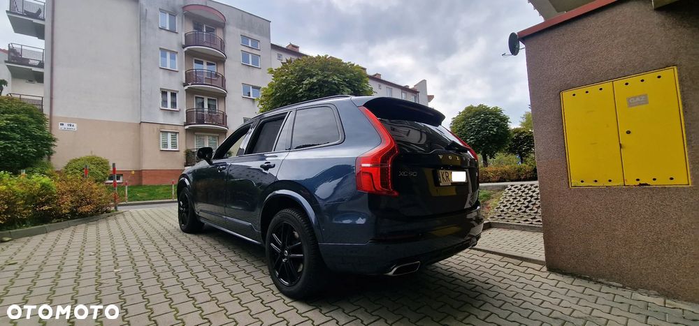 Volvo XC 90 T8 AWD Plug-In Hybrid R-Design 7os - 3
