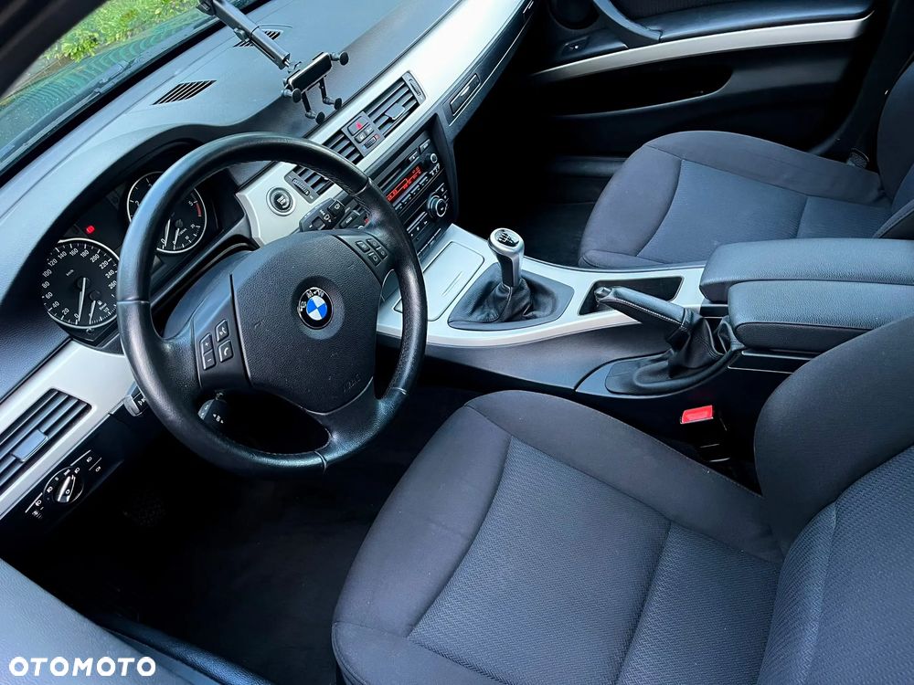 BMW Seria 3 320d Eff.Dynamics - 10