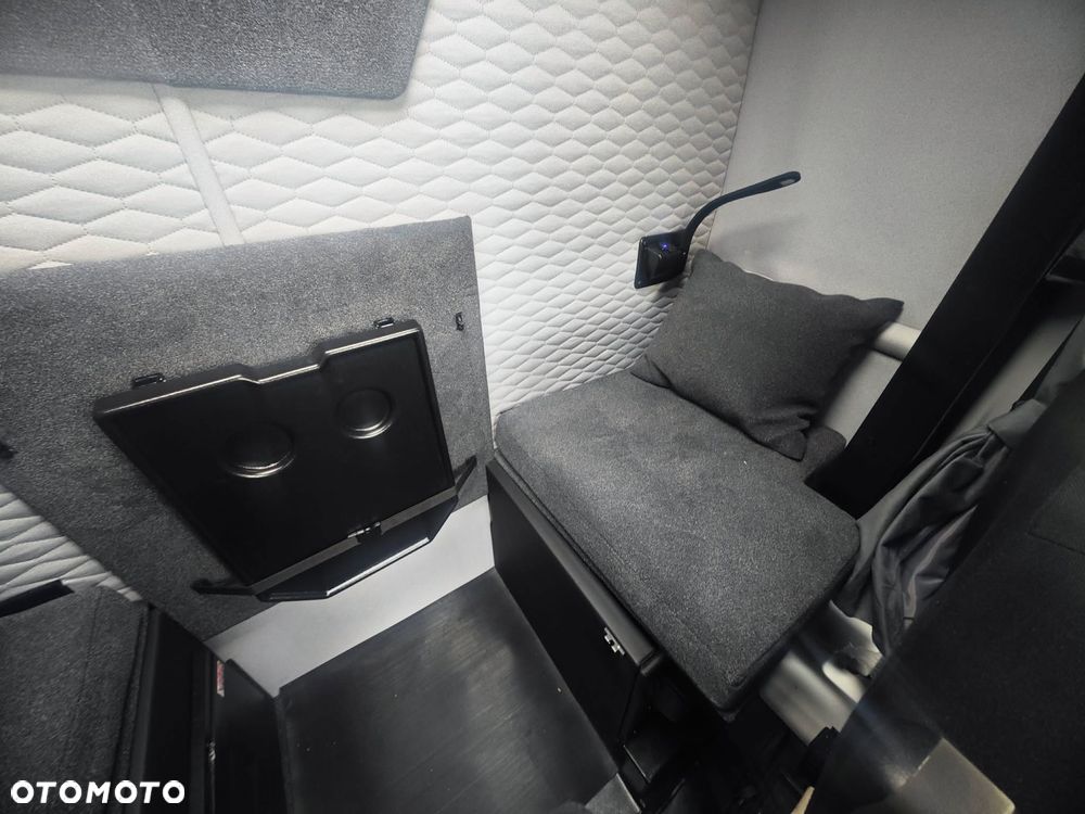 Iveco DAILY 72c18 - 18