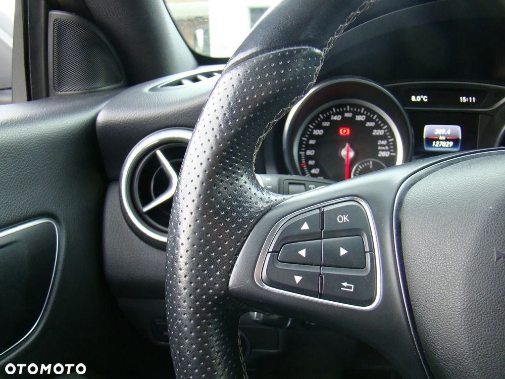 Mercedes-Benz CLA - 28