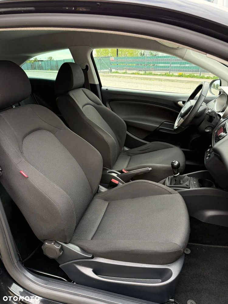 Seat Ibiza 1.6 16V Reference - 13