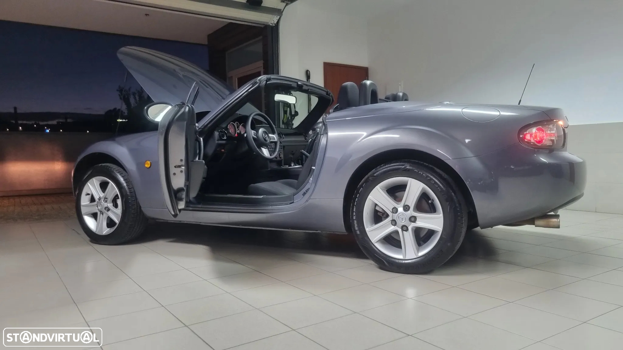Mazda MX-5 - 10