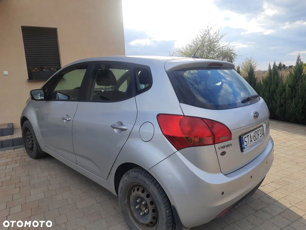 Kia Venga - 2
