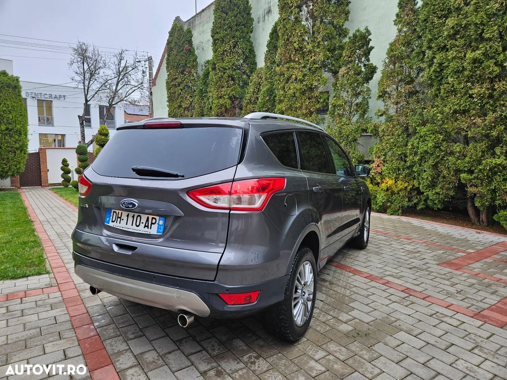 Ford Kuga - 12