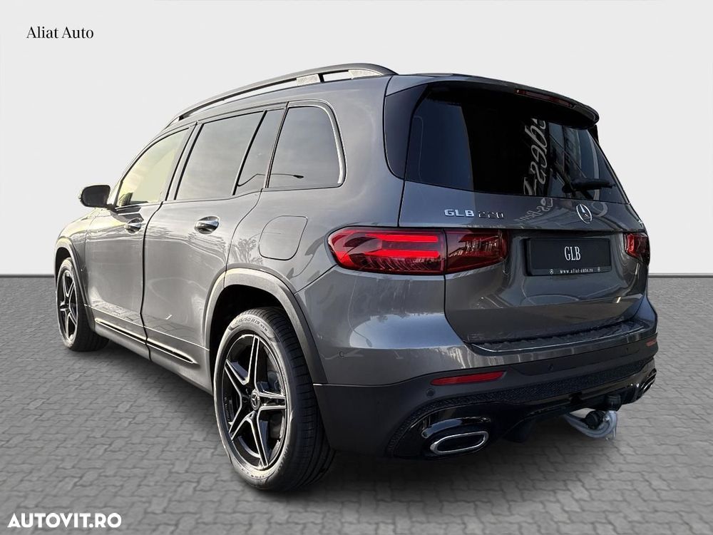 Mercedes-Benz GLB - 3