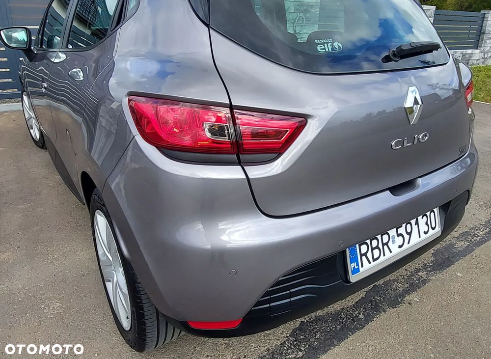 Renault Clio 1.2 16V 75 Experience - 21
