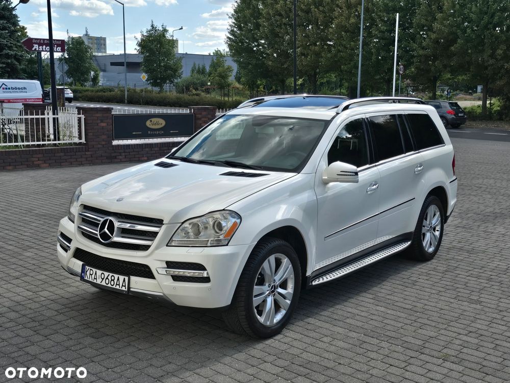 Mercedes-Benz GL 350 BlueTEC 4Matic 7G-TRONIC Grand Edition - 1
