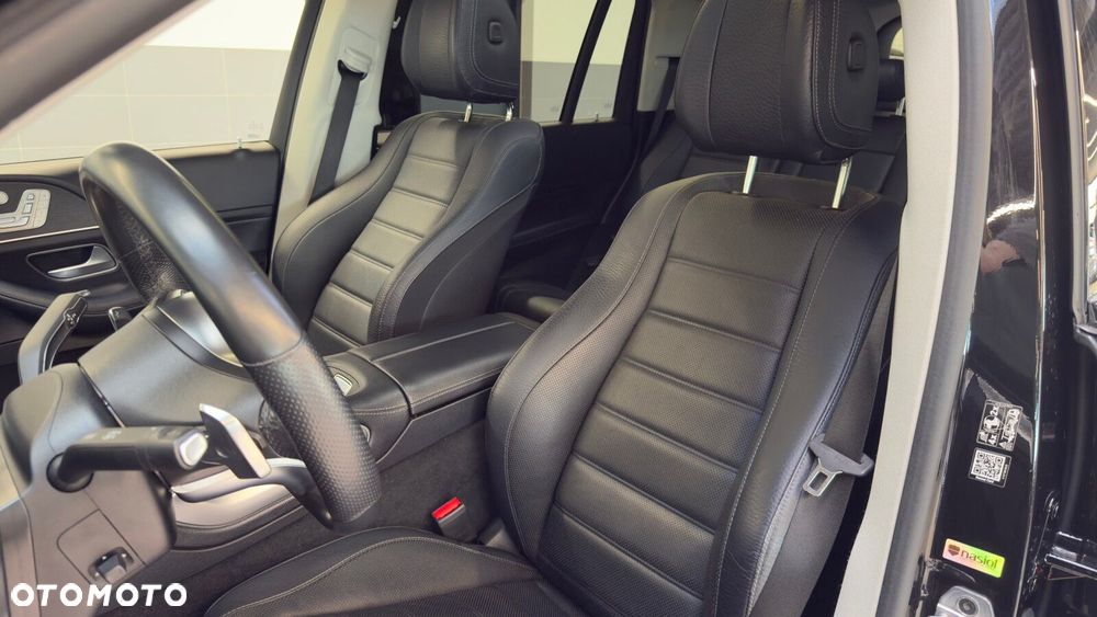 Mercedes-Benz GLS - 18