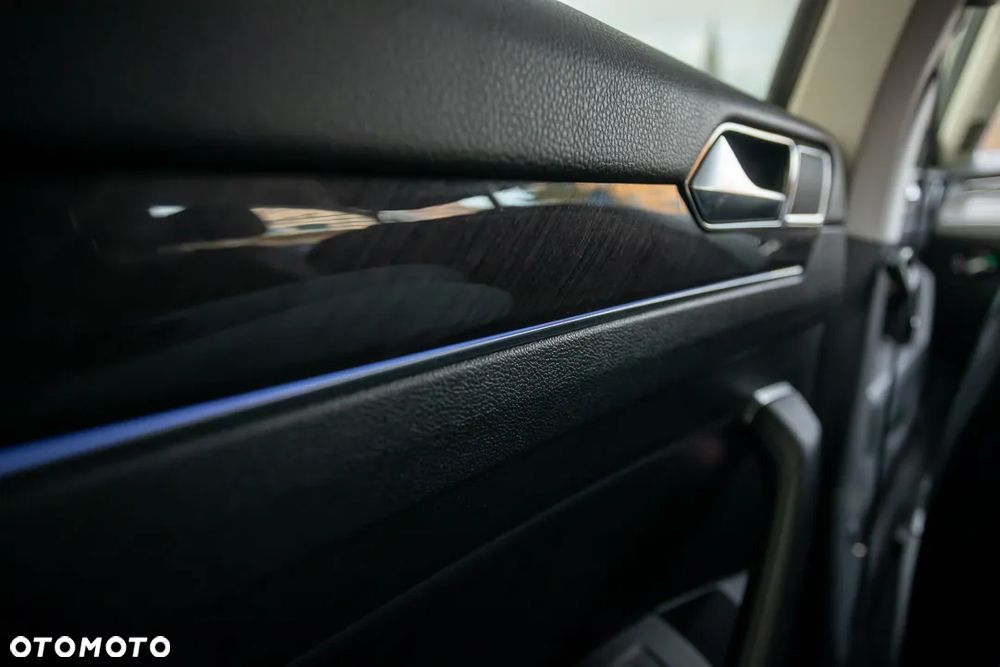 Volkswagen Arteon 2.0 TDI SCR 4Motion DSG Elegance - 35
