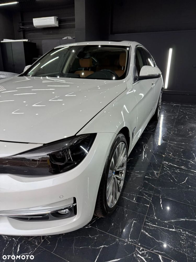 BMW 3GT 320d xDrive Luxury Line - 31