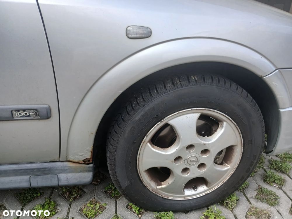 Opel Astra - 8
