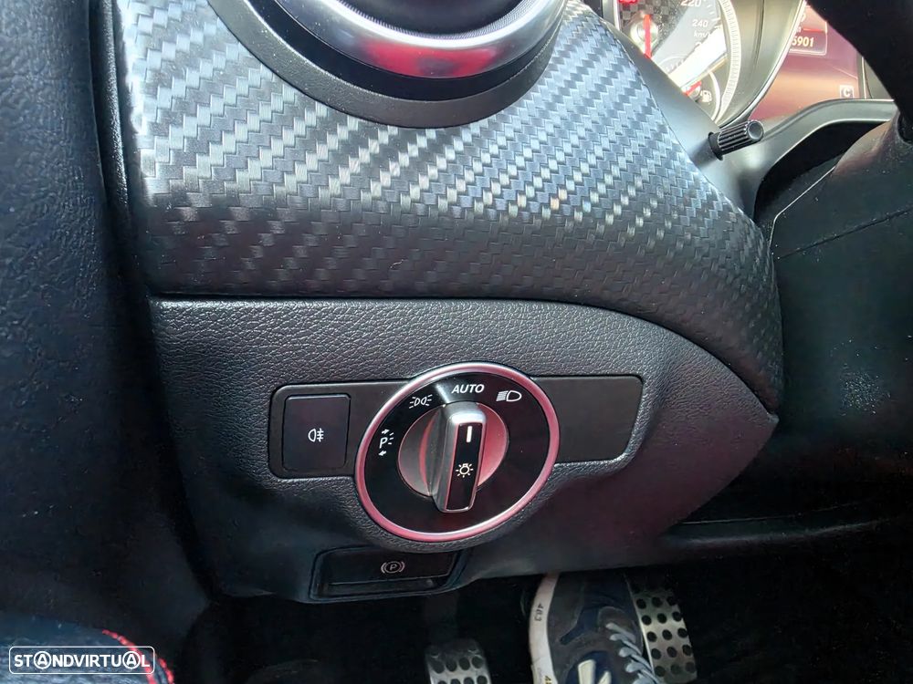 Mercedes-Benz A 180 CDI BE Edition AMG Line - 18