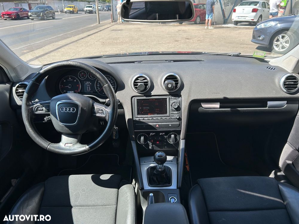 Audi A3 2.0 TDI DPF S line Sportpaket - 10