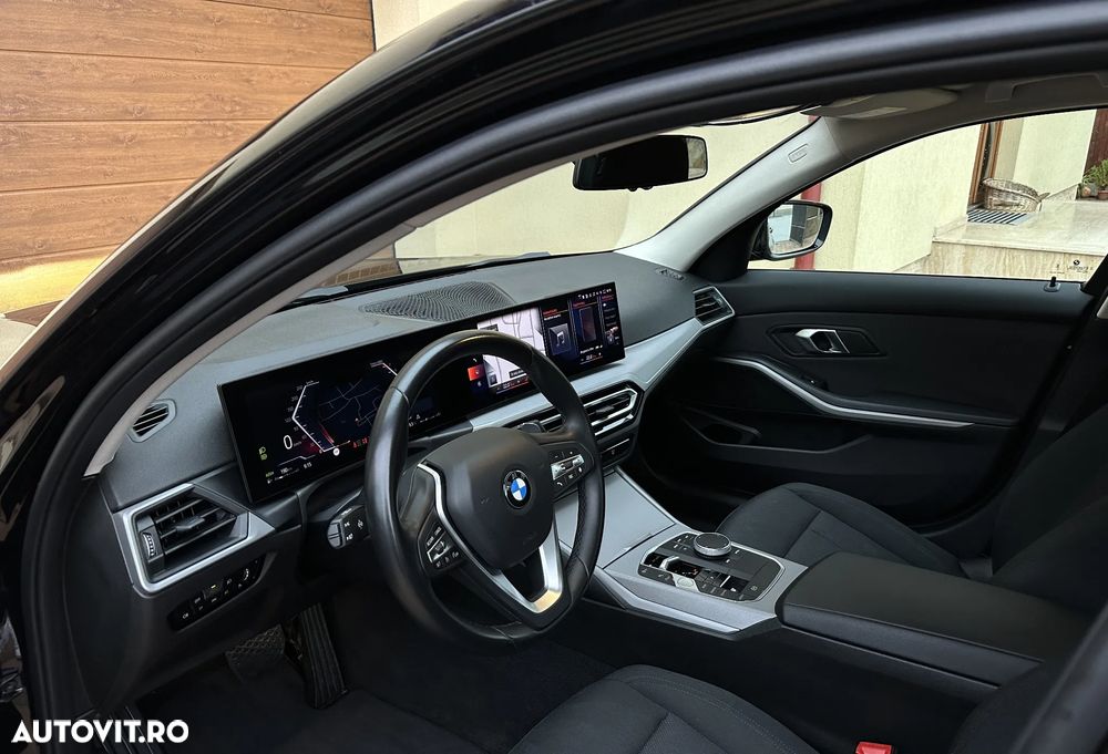 BMW Seria 3 318i AT - 7