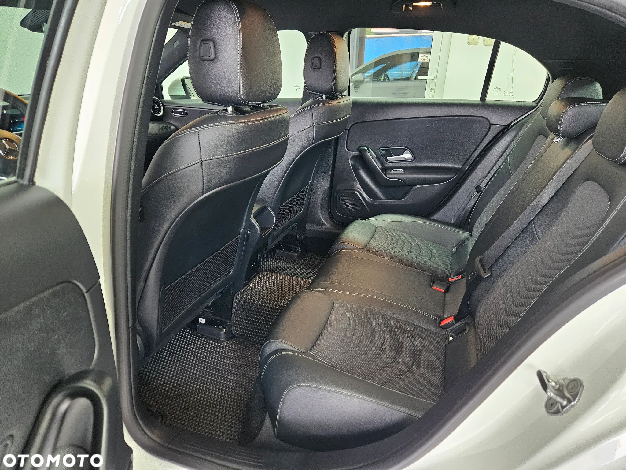 Mercedes-Benz Klasa A 180 d AMG Line 8G-DCT - 26