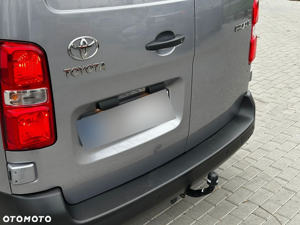 Toyota ProAce - 11