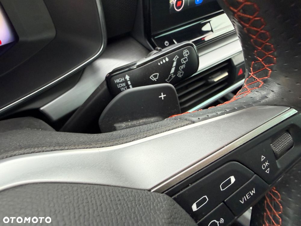 Seat Leon 2.0 TDI DSG FR - 35