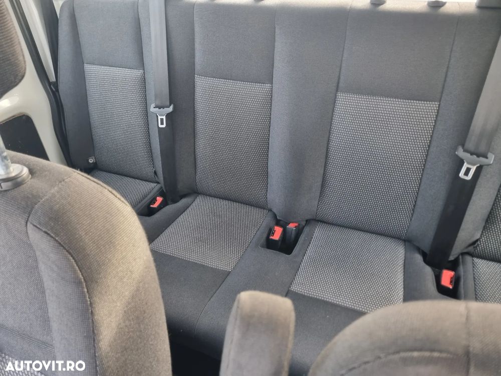 Ford Transit - 1