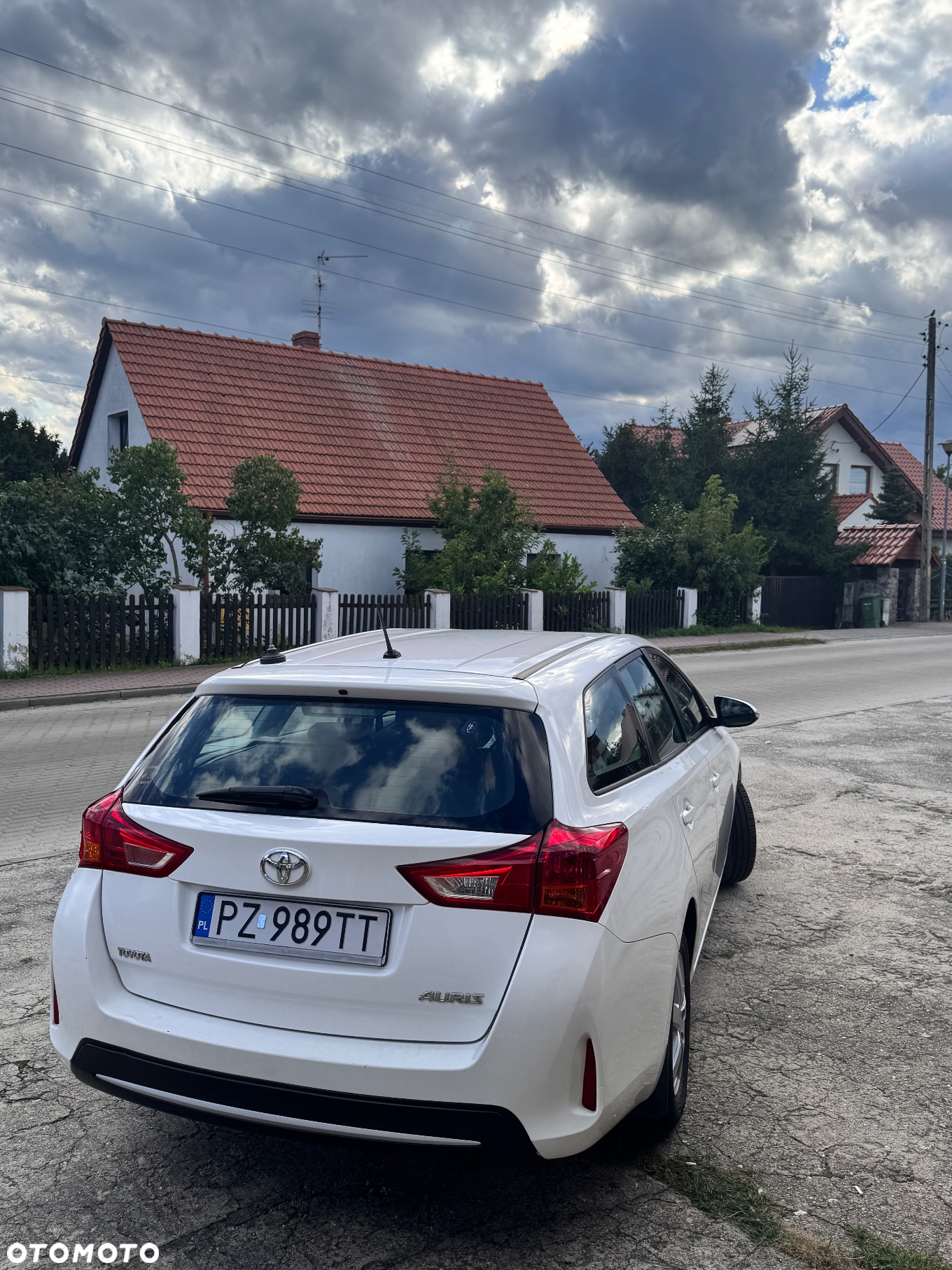 Toyota Auris 1.4 D-4D Active - 5