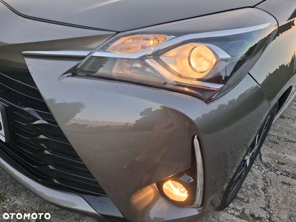 Toyota Yaris 1.5 Active - 19