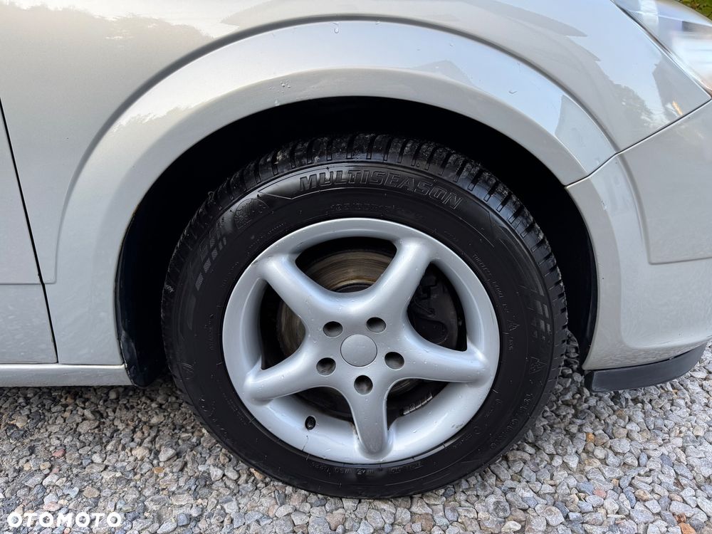 Opel Astra 1.6 - 9