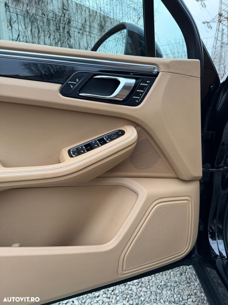 Porsche Macan - 8