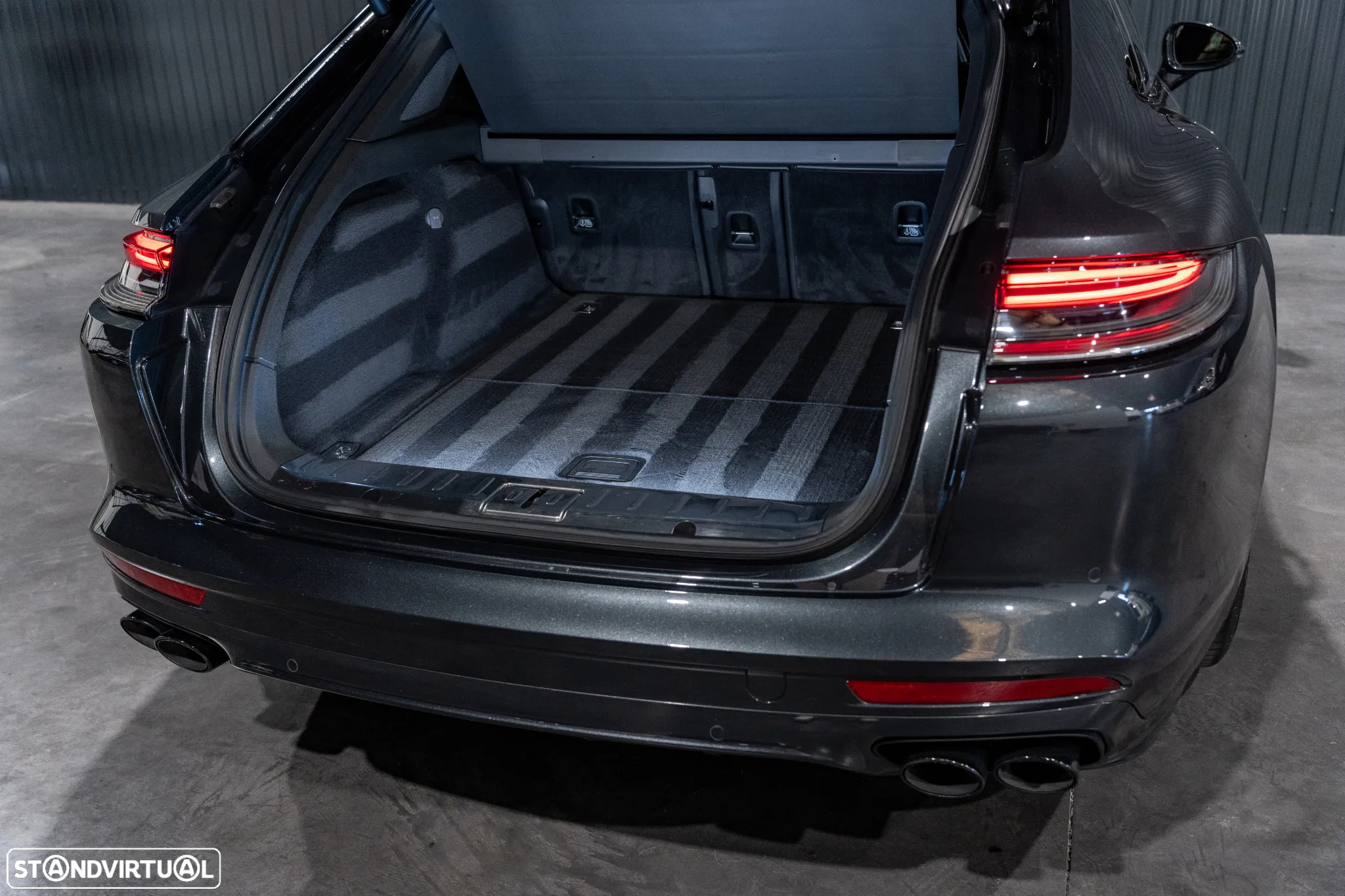 Porsche Panamera Sport Turismo 4 E-Hybrid Platinum Edition - 57