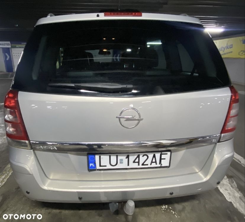 Opel Zafira 1.8 Easytronic Cosmo - 4