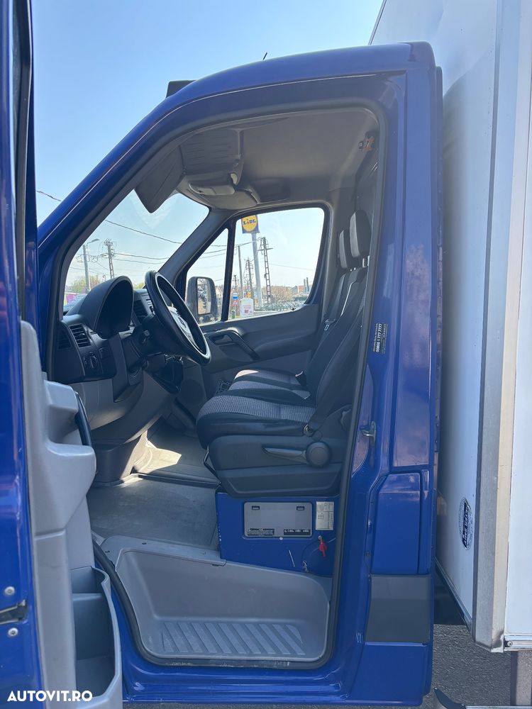 Mercedes-Benz Sprinter - 8