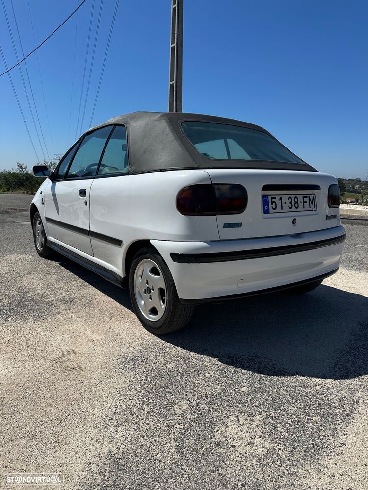 Fiat Punto Cabrio - 18
