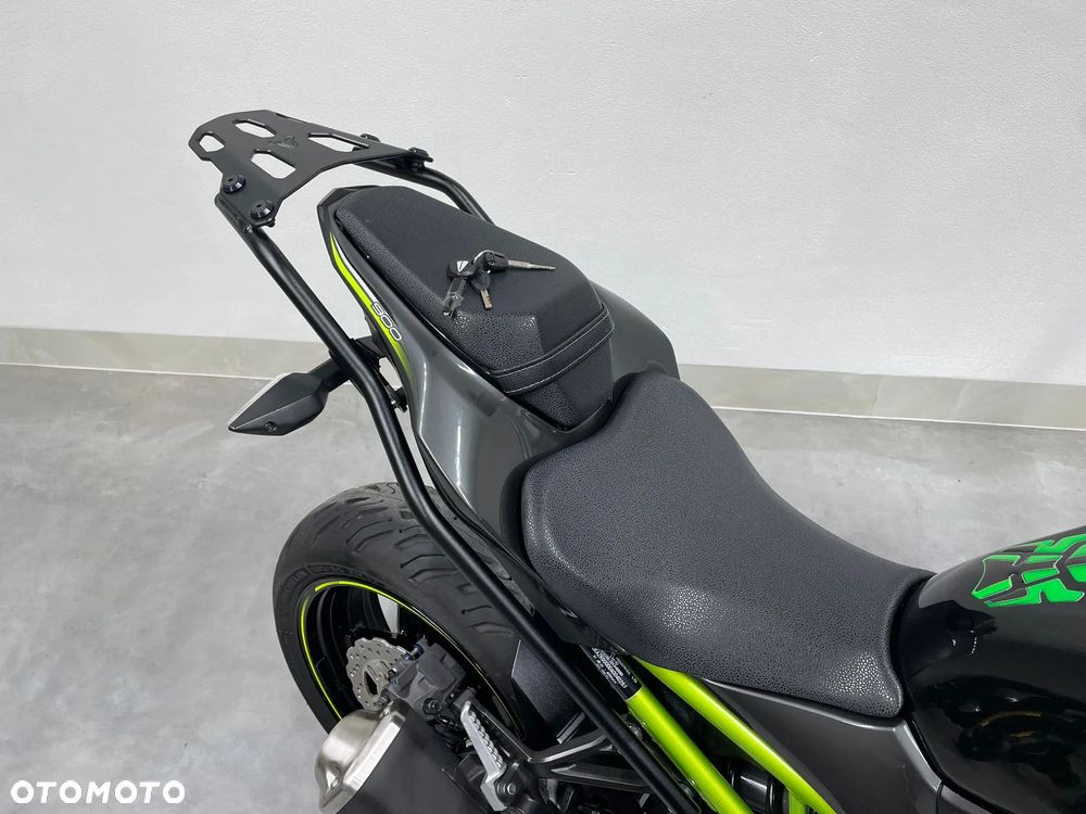 Kawasaki Z 900 - 14