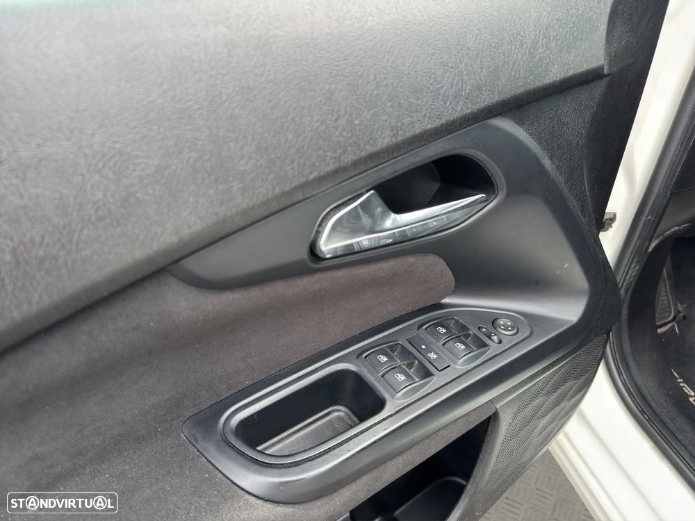 Fiat Tipo Station Wagon 1.3 M-Jet Lounge - 12