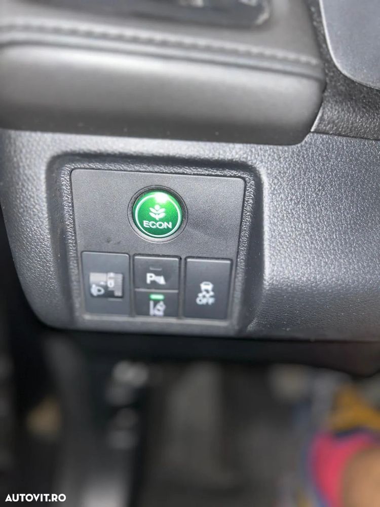 Honda HR-V 1.5 i-VTEC M/T Elegance - 6