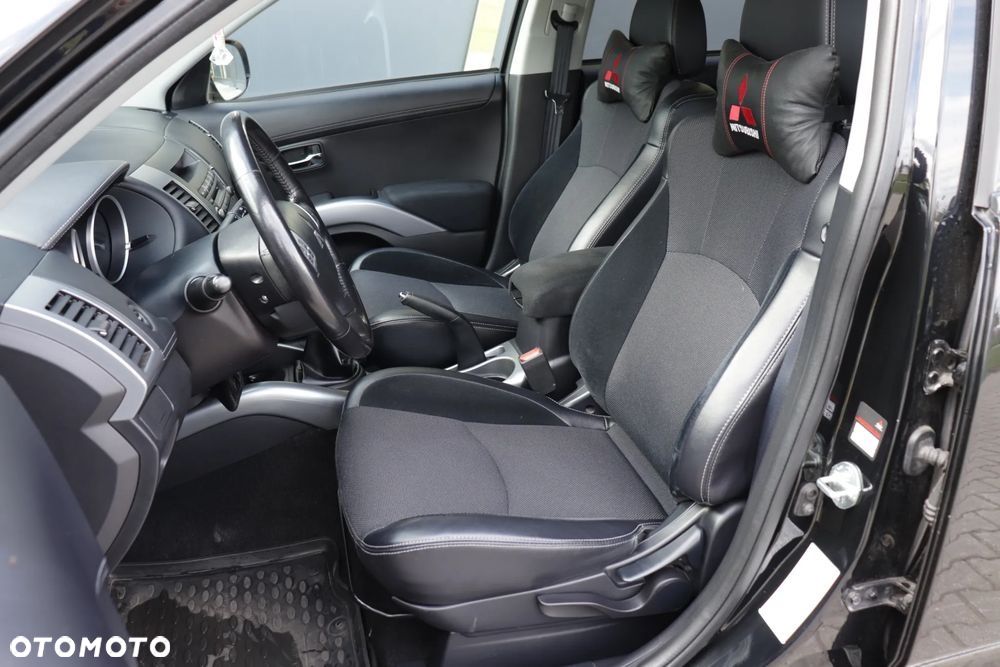 Mitsubishi Outlander 2.0 2WD Invite - 19