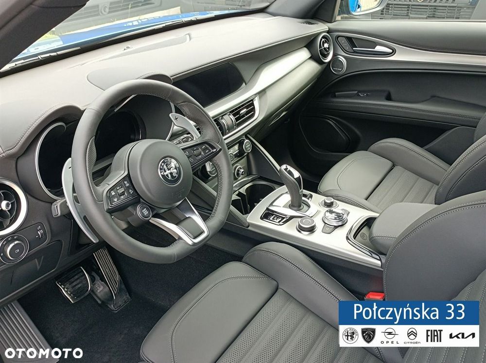 Alfa Romeo Stelvio - 8