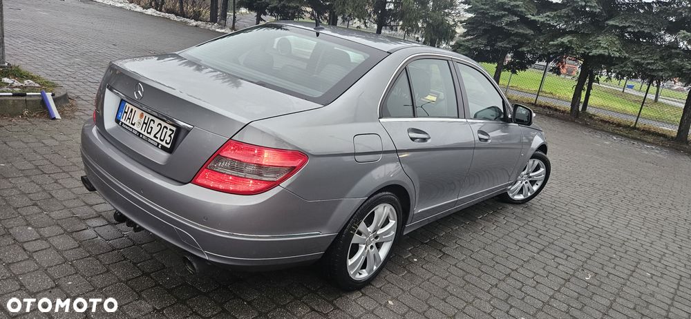 Mercedes-Benz Klasa C - 12