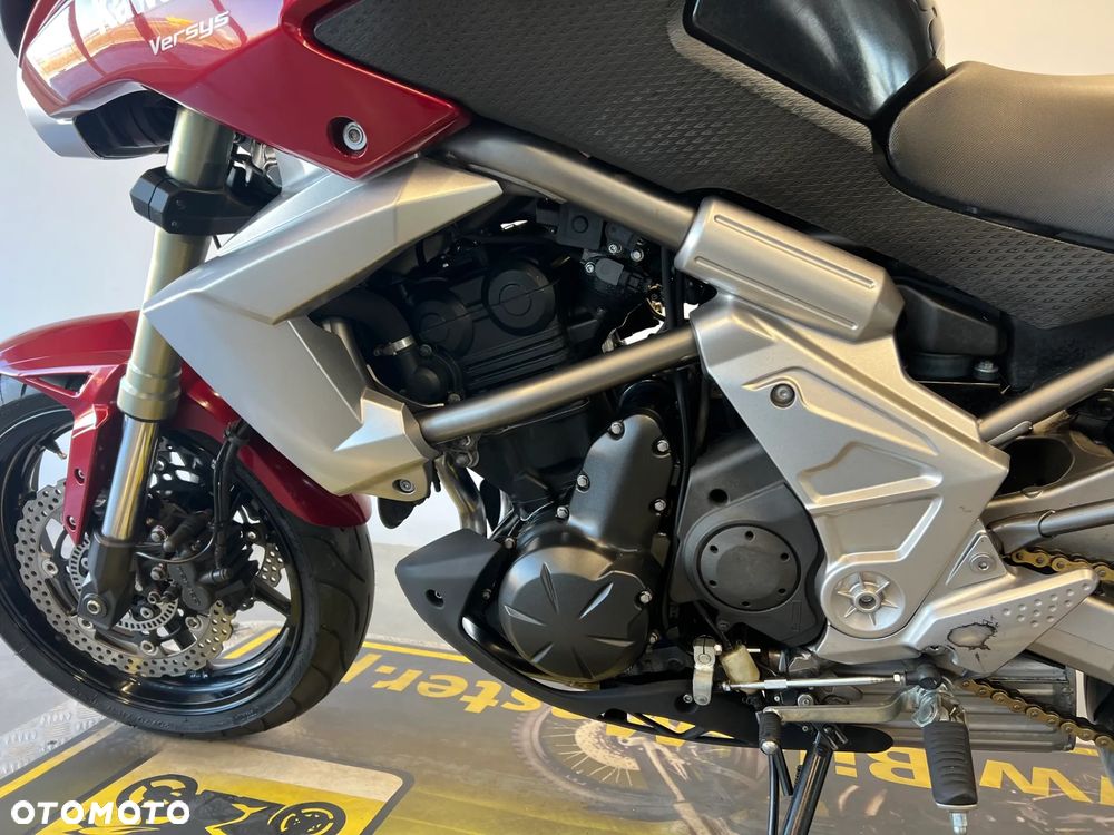 Kawasaki Versys 650 - 12