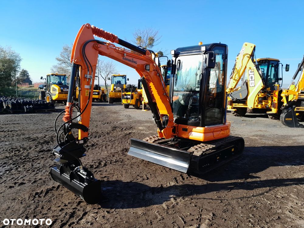 Kubota LONKING CDM6025 - 3