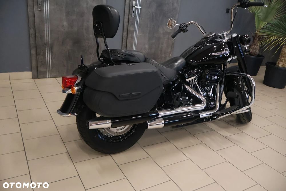 Harley-Davidson Softail Heritage Classic - 11