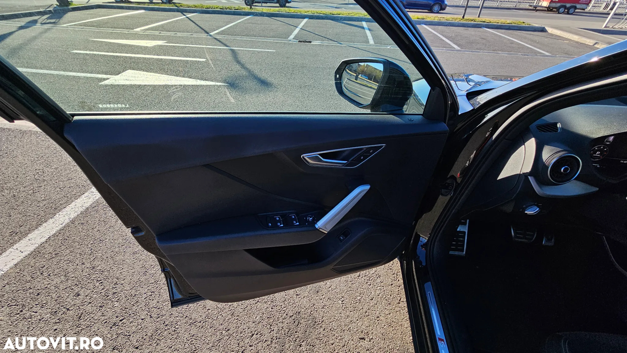 Audi Q2 2.0 TDI quattro S tronic Sport - 8
