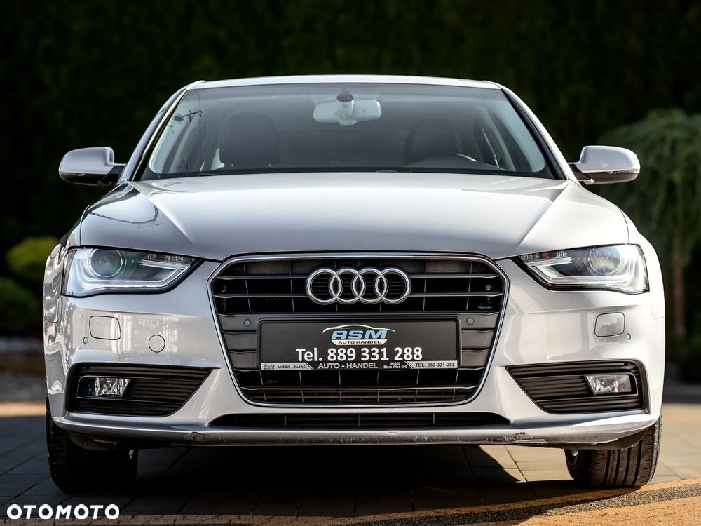 Audi A4 Limousine - 2