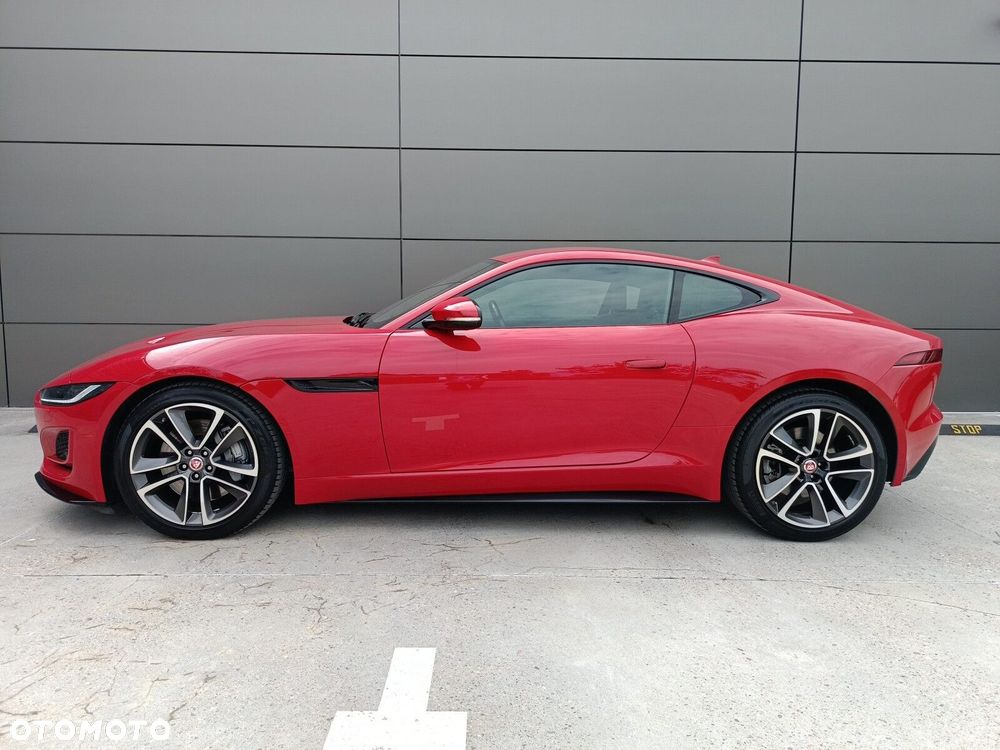 Jaguar F-Type - 4