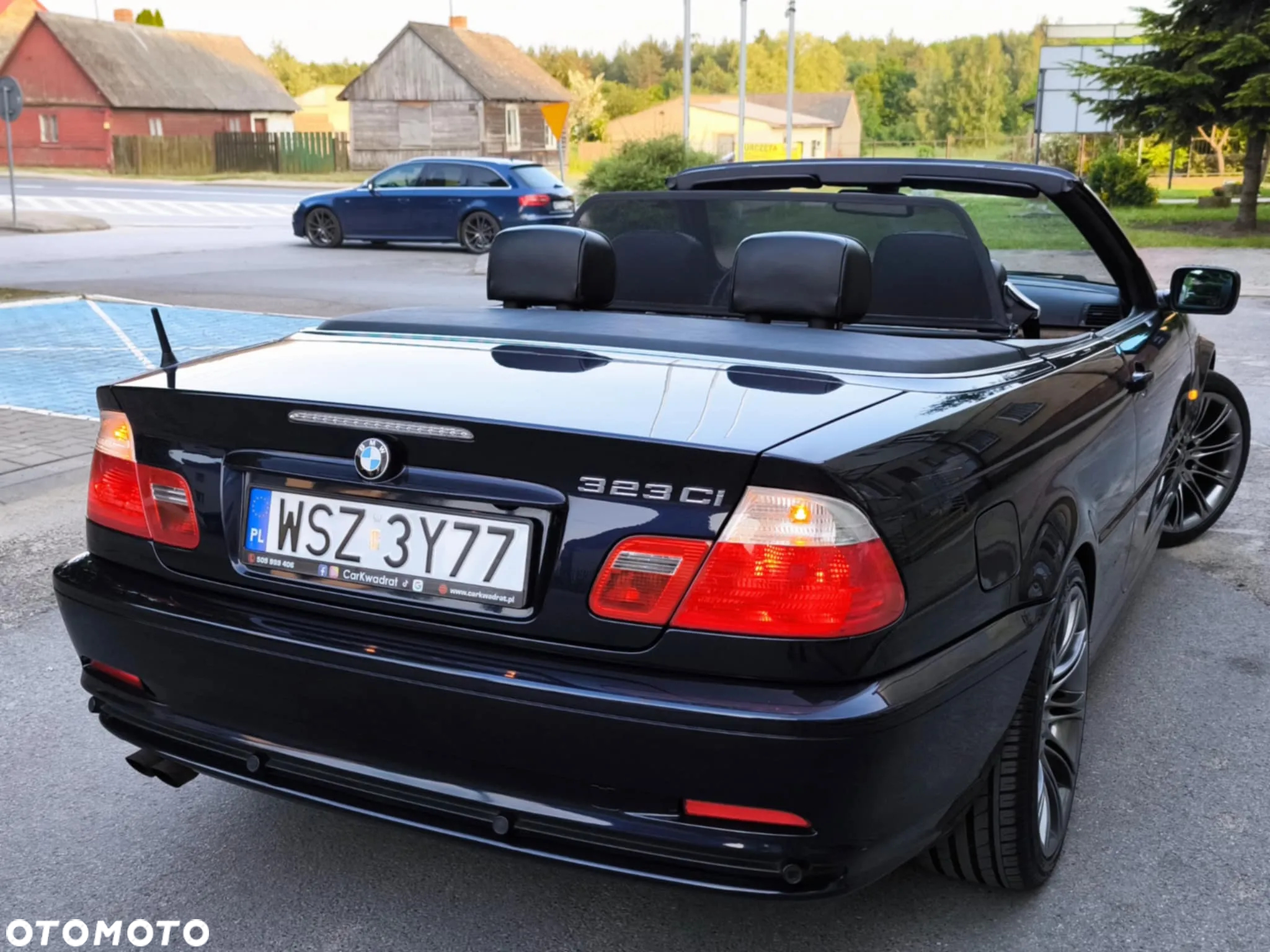 BMW Seria 3 323i - 21