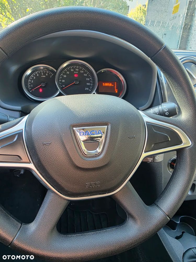 Dacia Sandero - 5