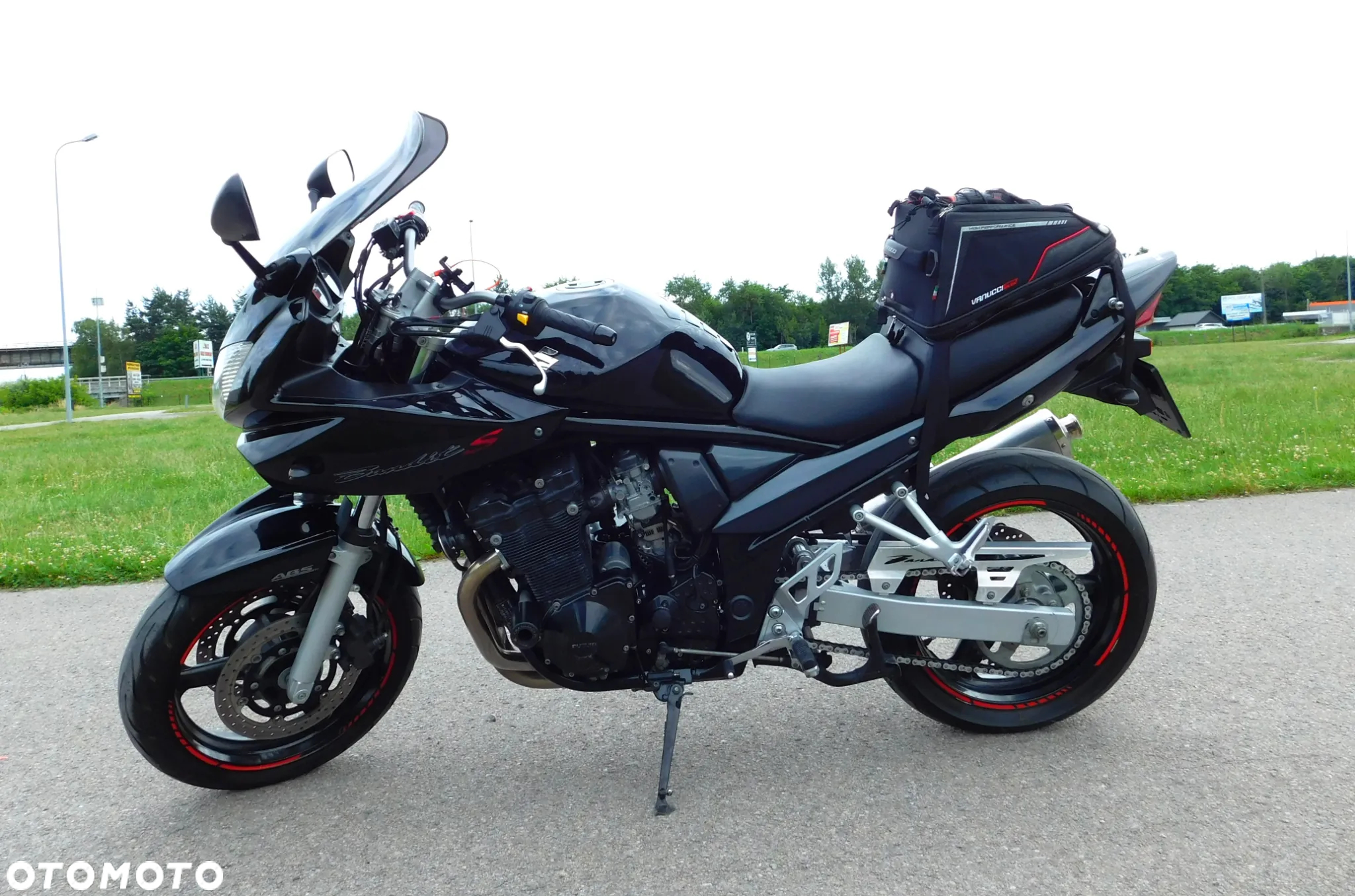 Suzuki Bandit - 2