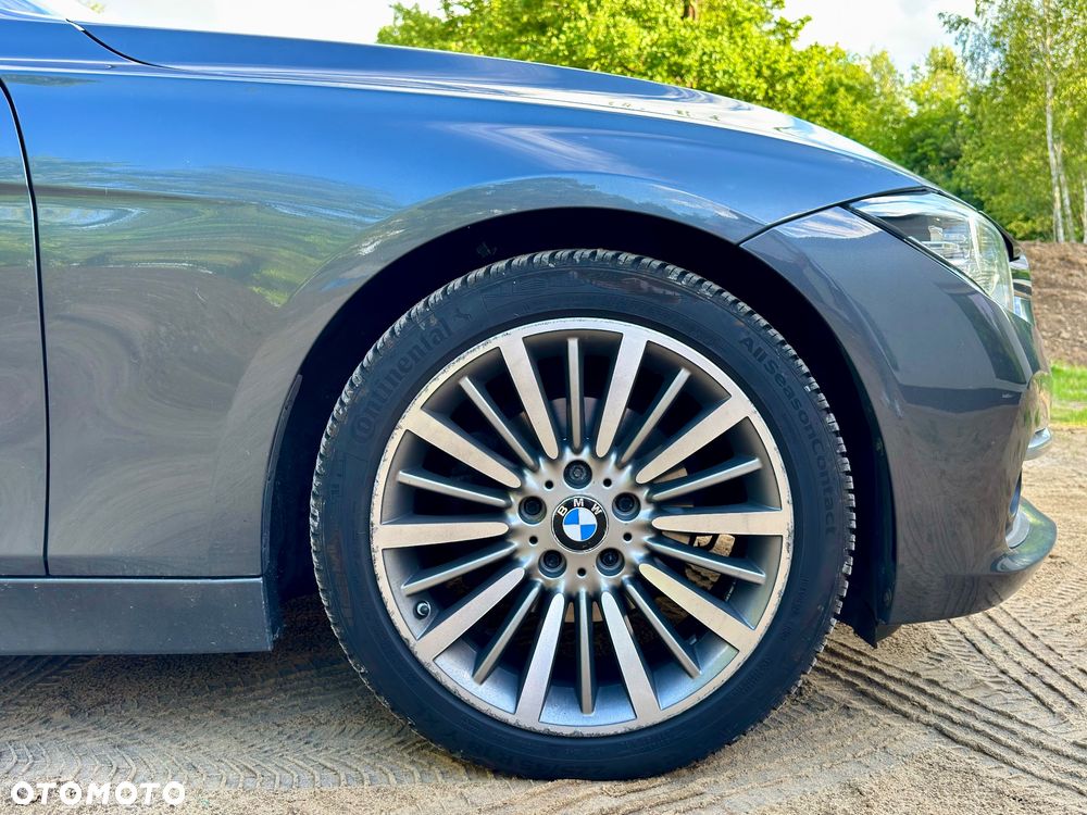 BMW Seria 3 320i GPF Luxury Line sport - 29