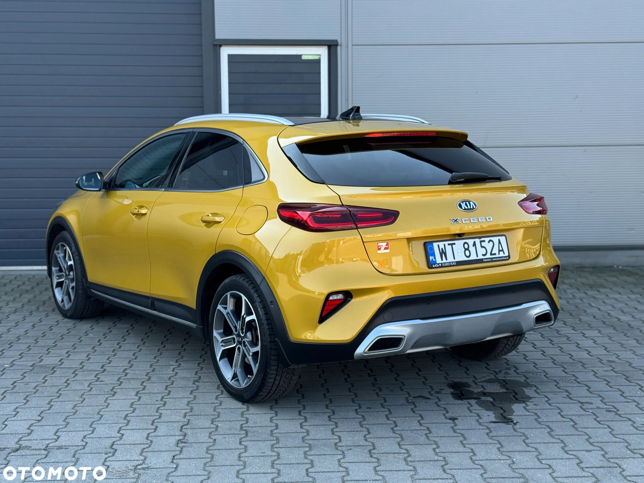 Kia XCeed 1.4 T-GDI L Business Line DCT - 4